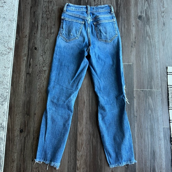 Ultra high-rise Mom jeans - Picture 5 of 5